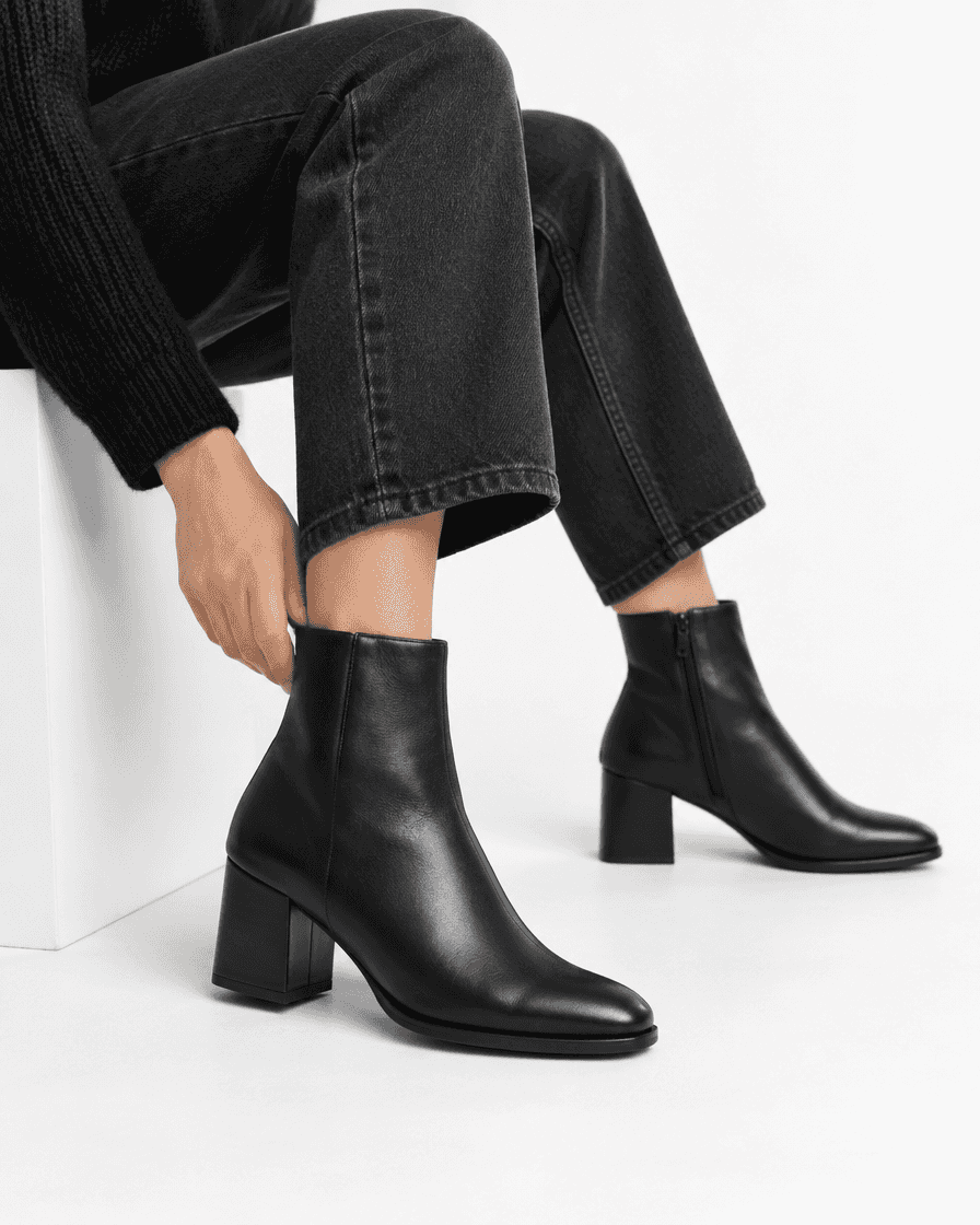 fashion-020-leather-ankle-boots
